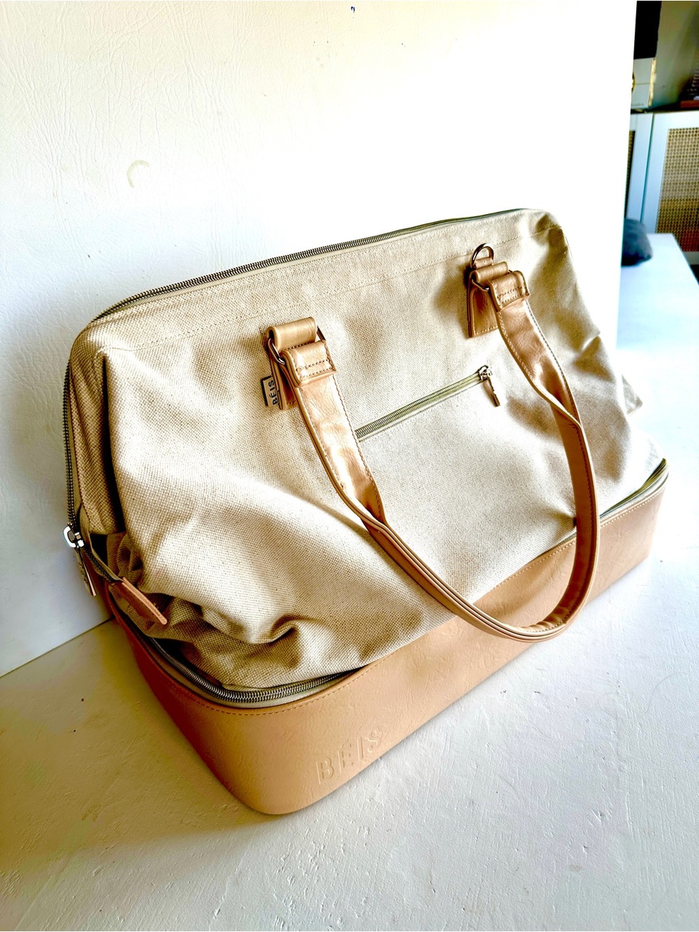 BEIS Cream Canvas Travel Bag with Tan Faux-Leather Base